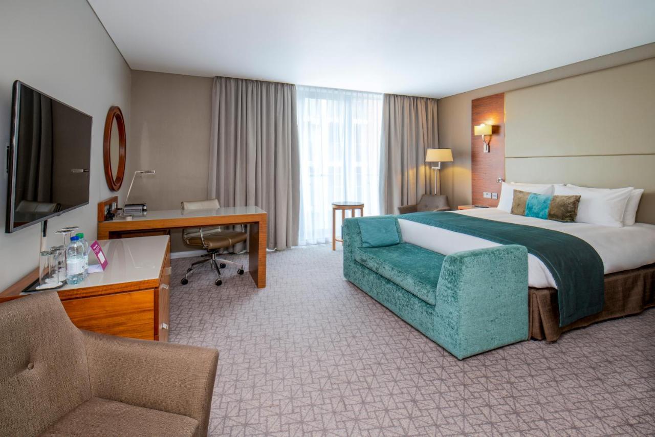 Junior King Suite