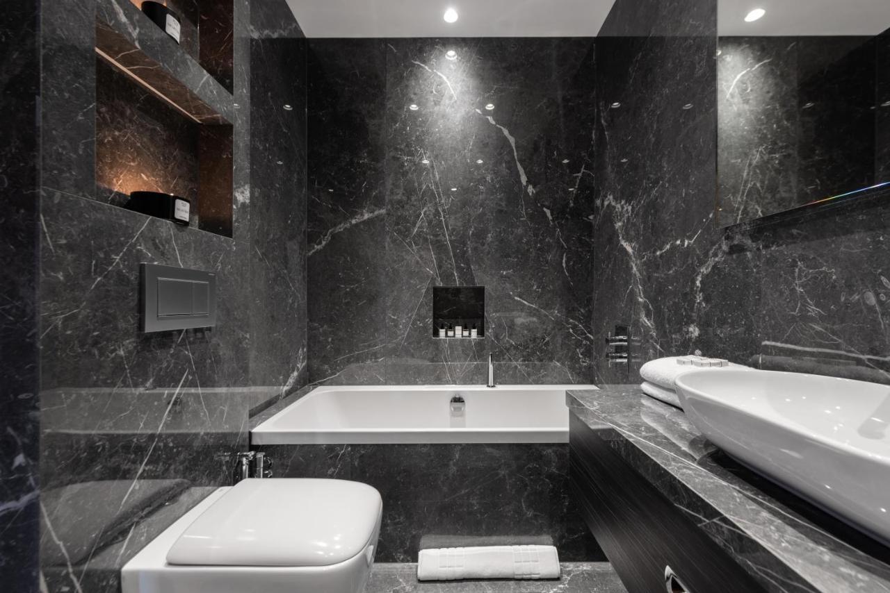 Hux Penthouse