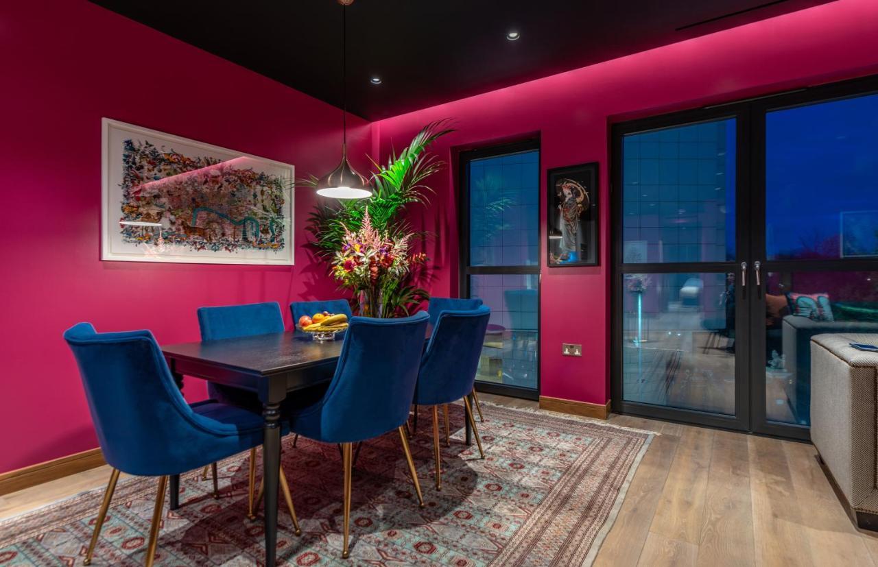 Hux Penthouse