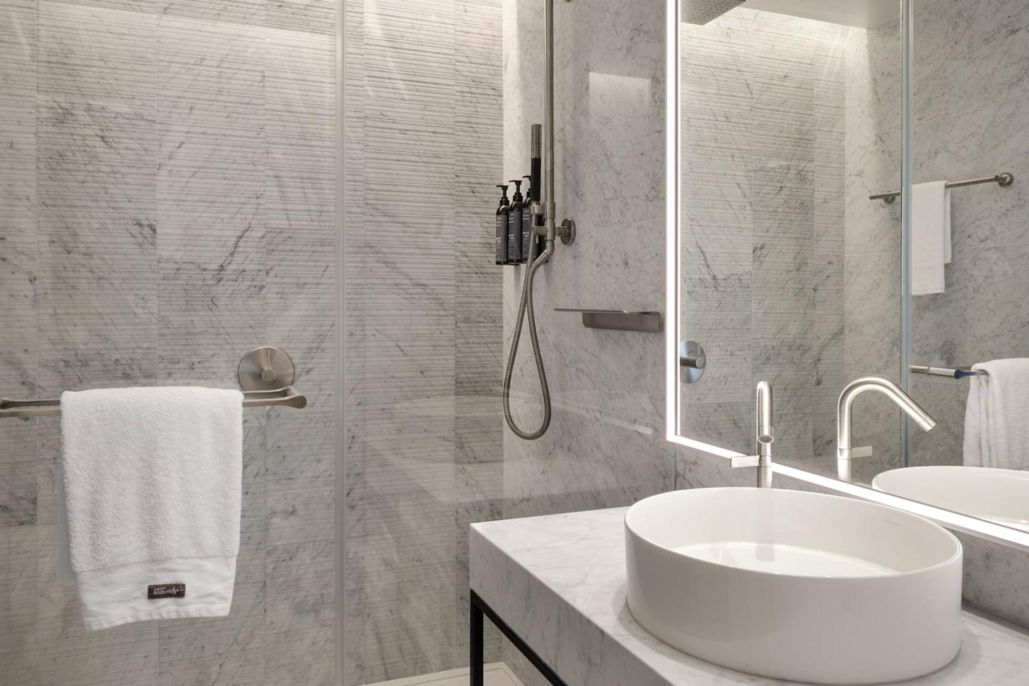 The Grosvenor Three-Bedroom Residence