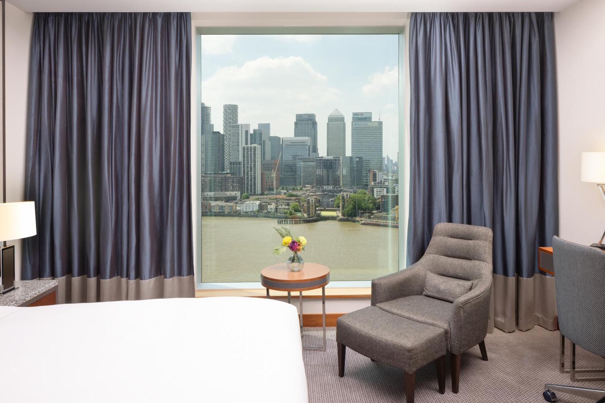 Premium King Room