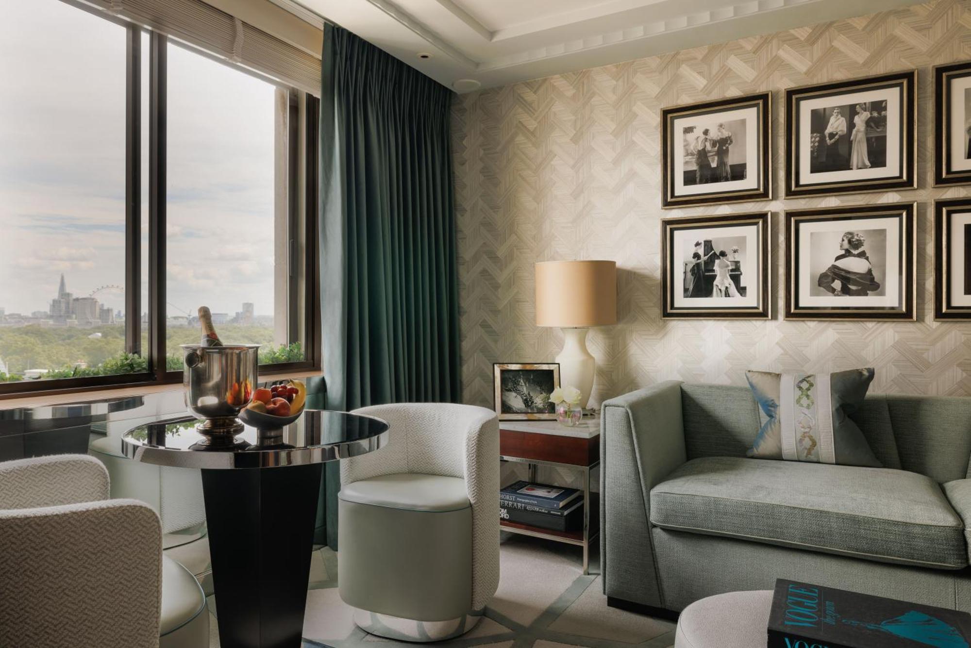 Westminster Suite King Bed