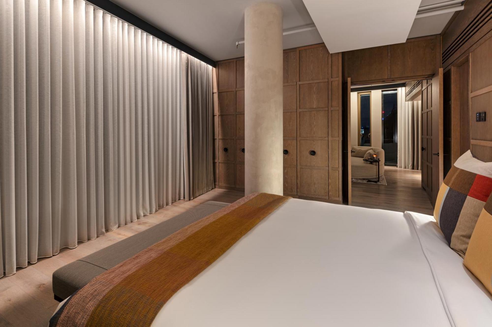 Tower Penthouse Suite