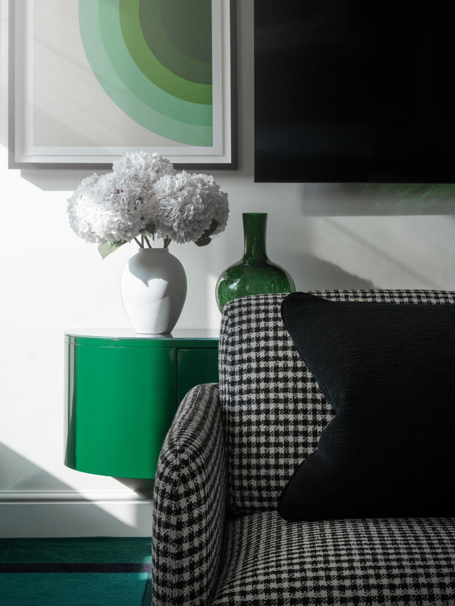 Prestige King Suite Separate Living Room Waterloo Place or Pall Mall View