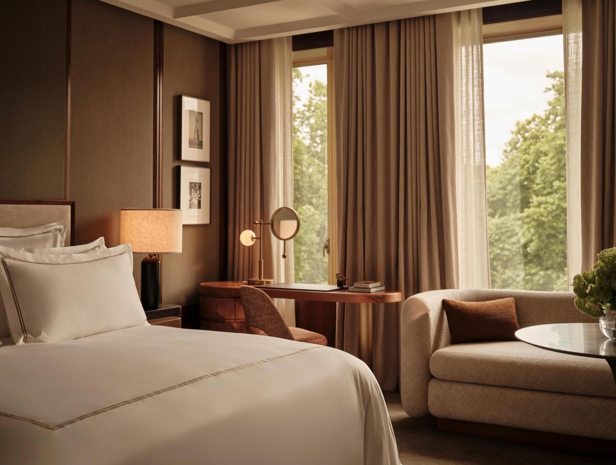Mayfair Junior Suite Twin